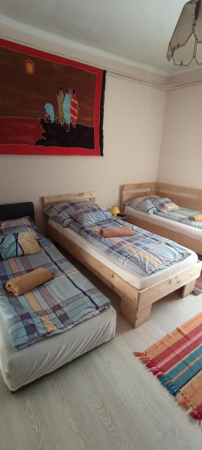 Orsi Apartman / Vendeghaz Кечкемет Экстерьер фото