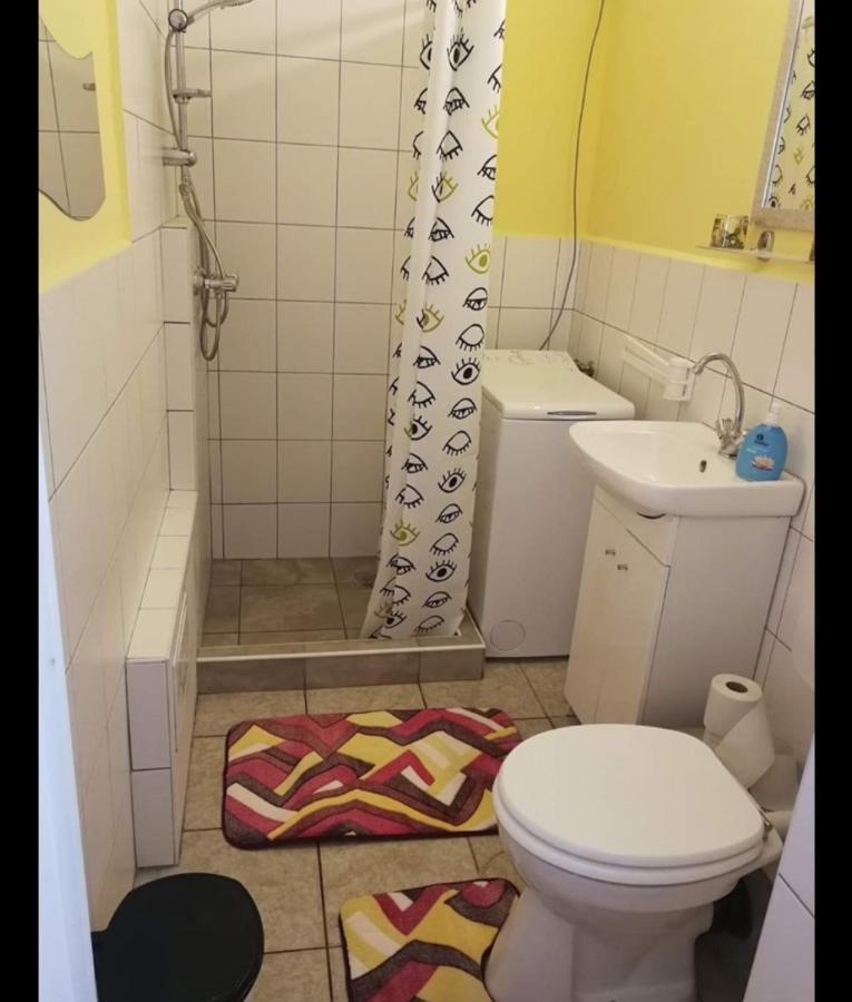 Orsi Apartman / Vendeghaz Кечкемет Экстерьер фото